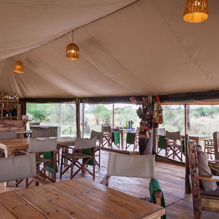 Baobab Tented Camp Kwa Kuchinia Eksteriør billede