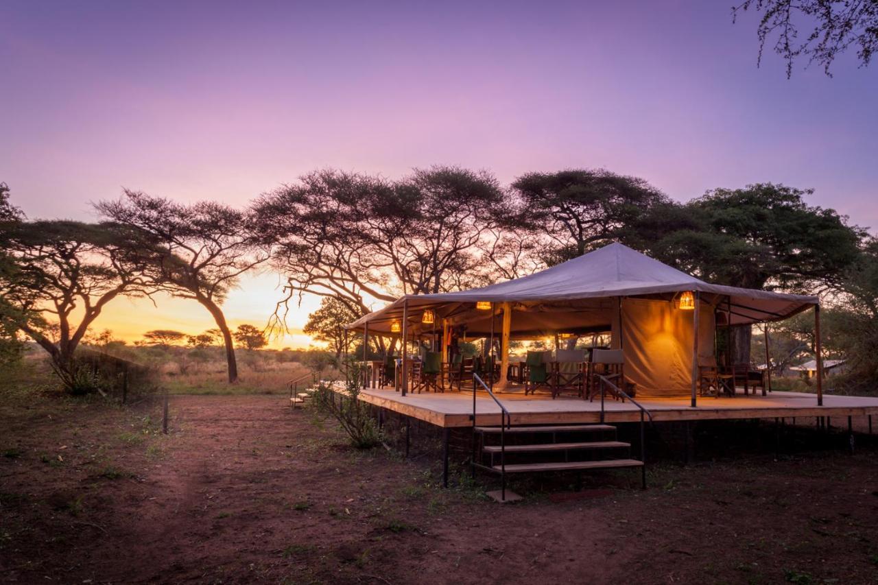 Baobab Tented Camp Kwa Kuchinia Eksteriør billede