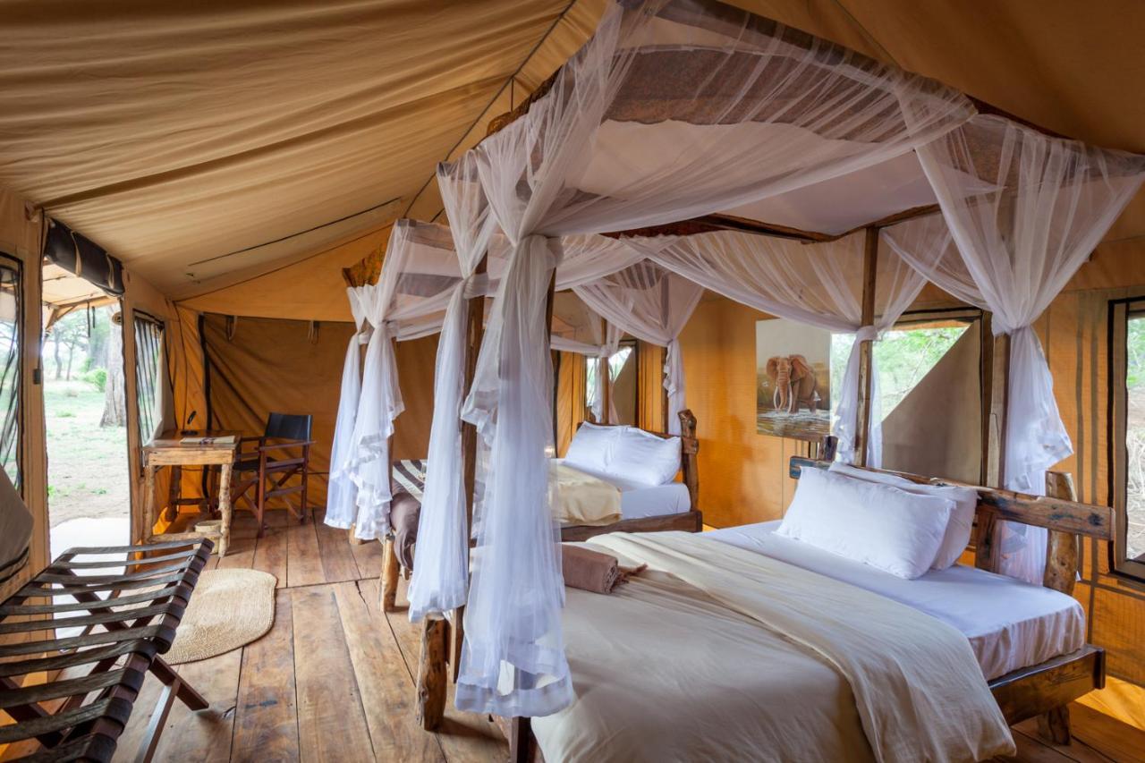 Baobab Tented Camp Kwa Kuchinia Eksteriør billede