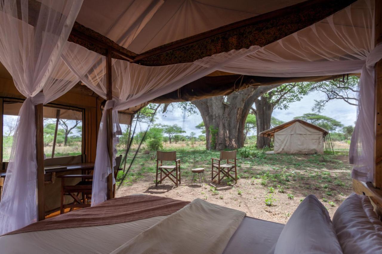 Baobab Tented Camp Kwa Kuchinia Eksteriør billede