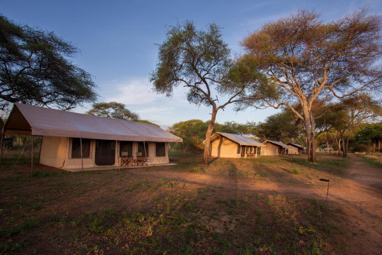 Baobab Tented Camp Kwa Kuchinia Eksteriør billede